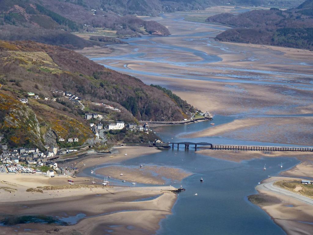 Bryn Melyn Guest House Barmouth Exterior photo